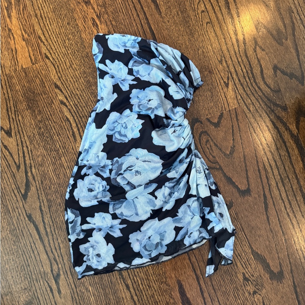 Princess Polly asymmetrical floral top